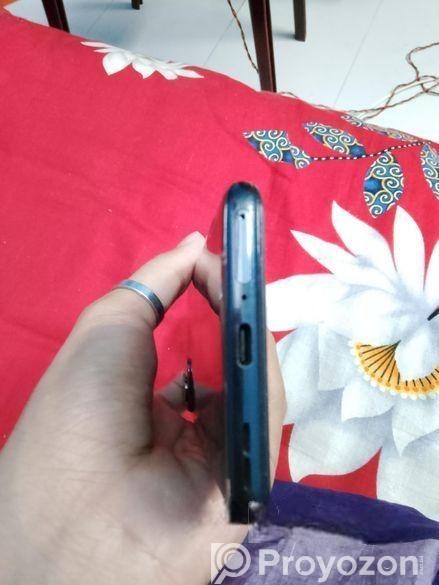 OnePlus 9 5g 12/256 (Used)