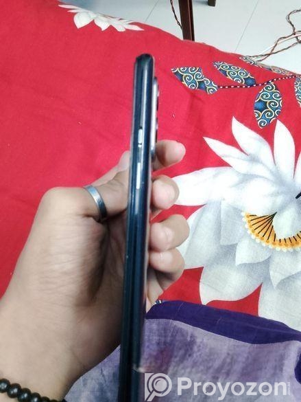 OnePlus 9 5g 12/256 (Used)