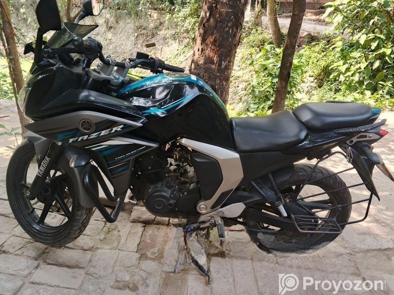 Yamaha Fazer 2022