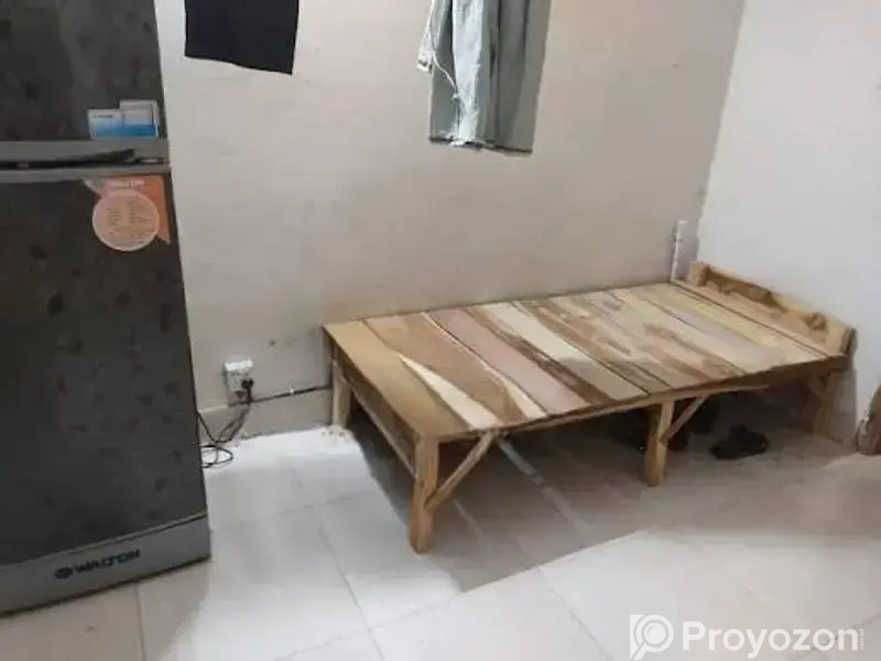 Bed And Table Sell