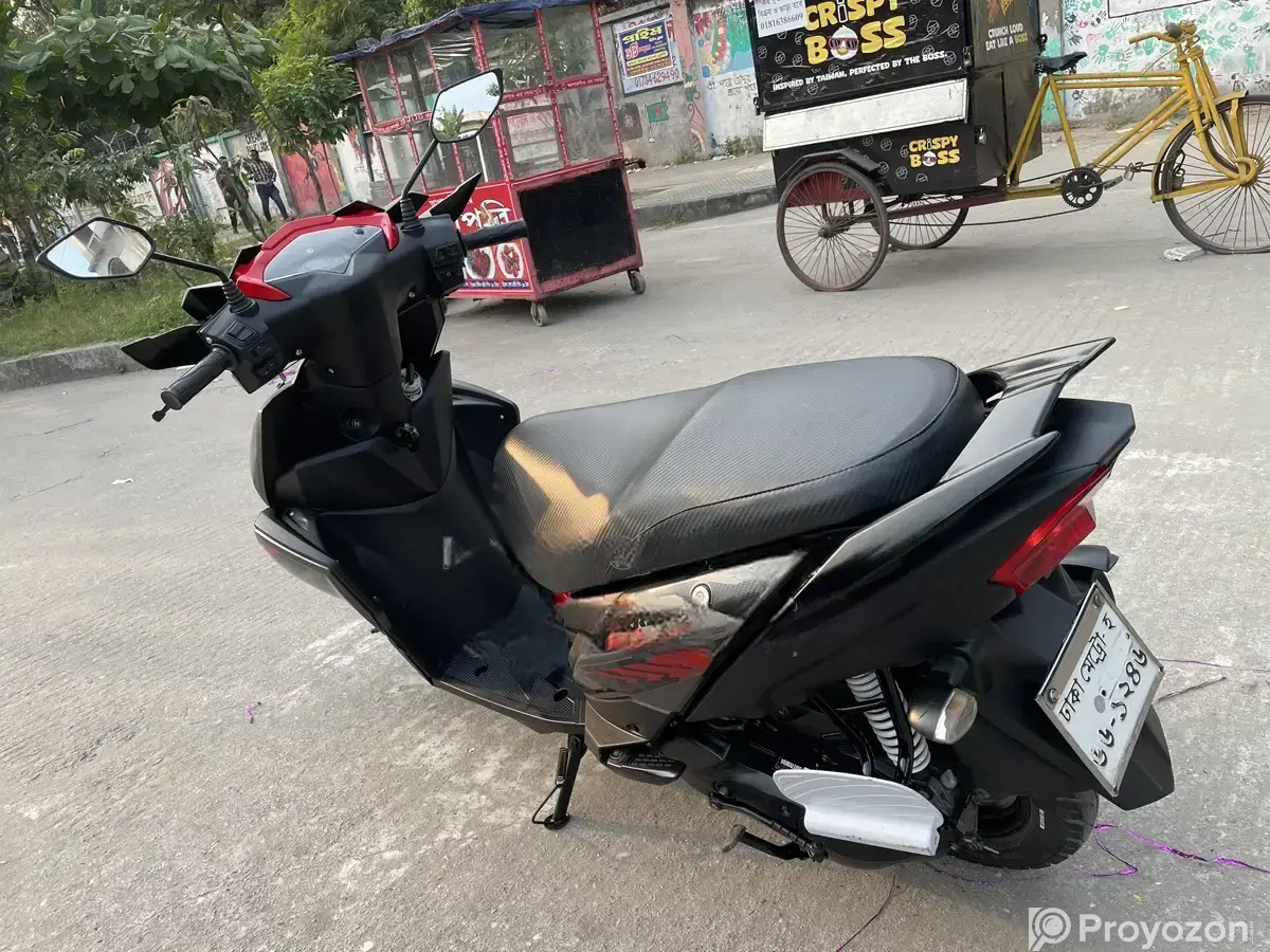 Yamaha Ray-ZR . 2020