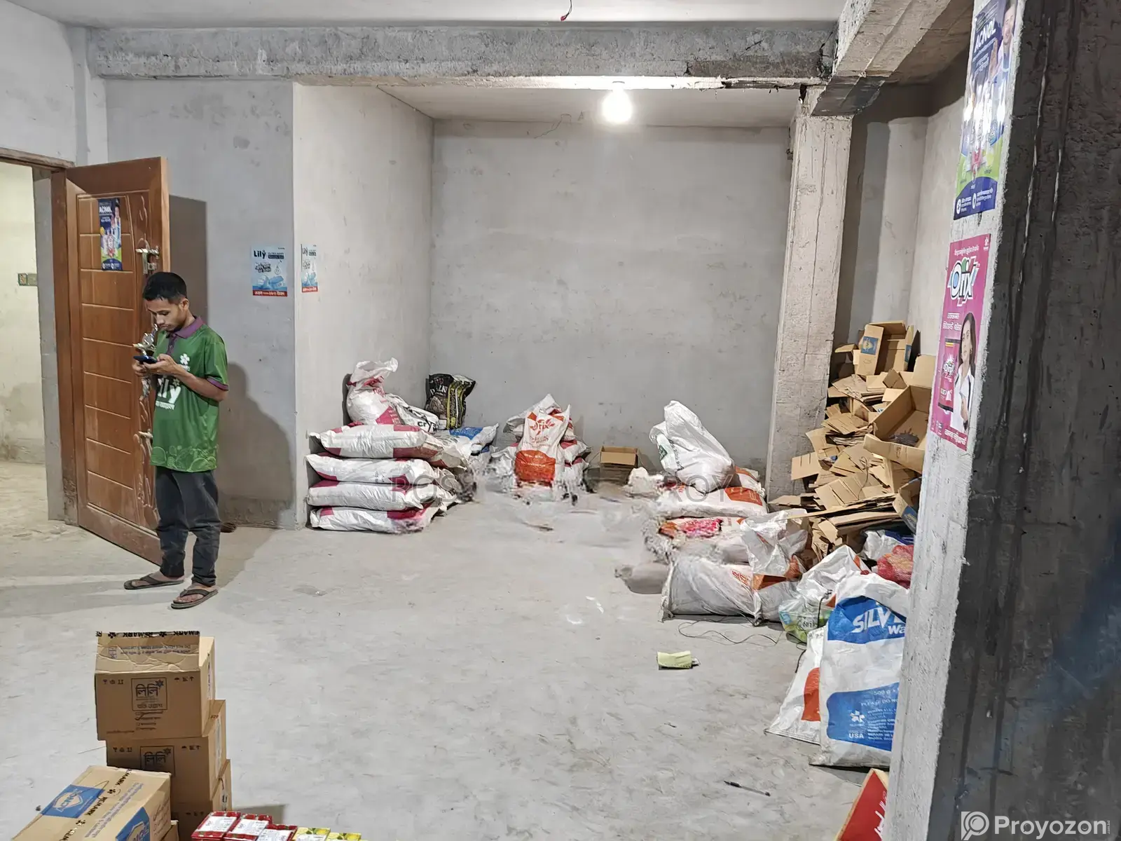 Warehouse/Office Space for Rent (1800 Sq Ft)