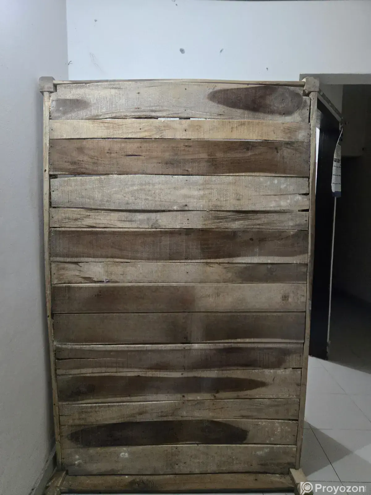 Bachelor Semi Double Bed