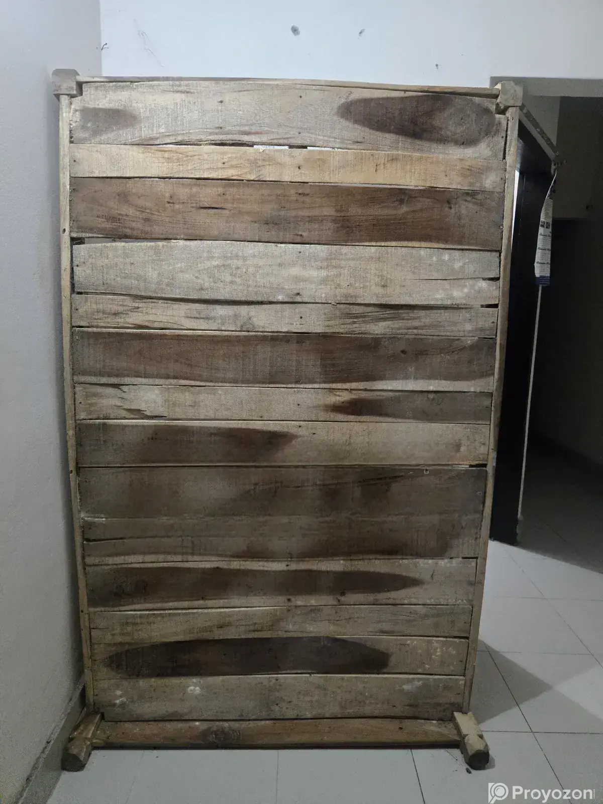 Bachelor Semi Double Bed